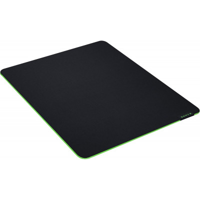 Razer Gigantus V2 Large Gaming Mouse Pad 450x400mm Soft Cloth Surface Anti-Slip Rubber Base High Precision