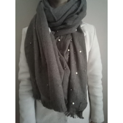 Winter \ Autumn women's scarf with Pearls